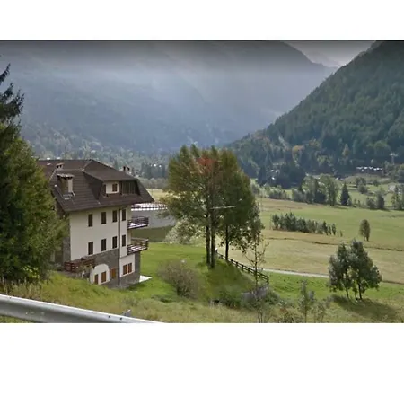 Grande Casa Di Famiglia شقة